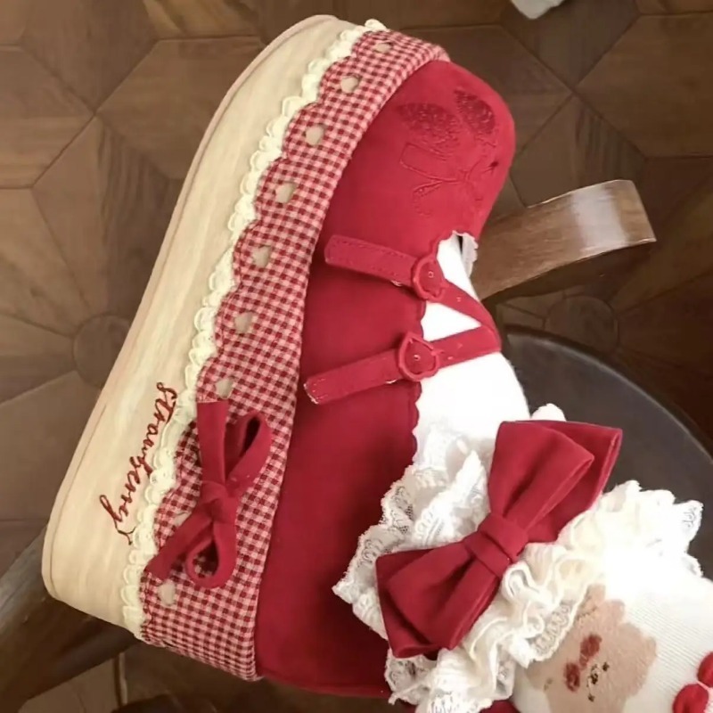 Lolita High Heels Verhogende S - Embroidery Embellishments recensie en prijs